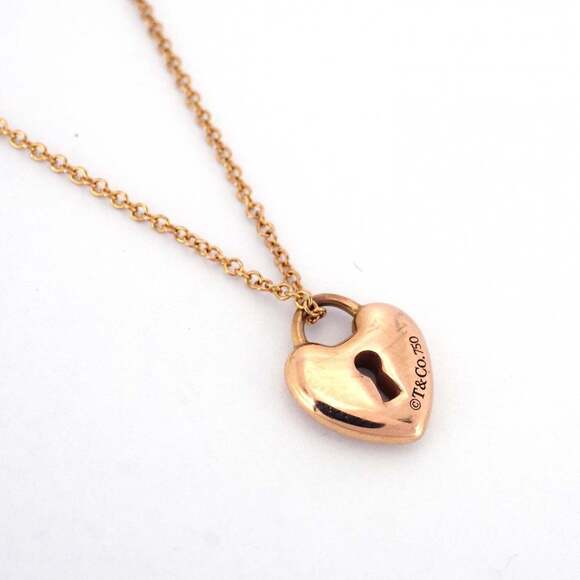 TIFFANY Authentic 18k Gold Heart Necklace